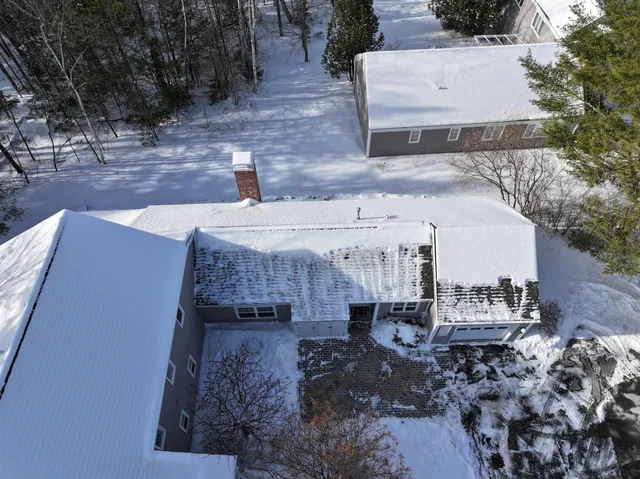 $418,500 | 143 Hilltop Place, New London, NH 03257