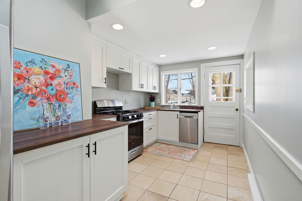 23 Fairview Street, Unit 23 Dedham, MA 02026 - Photo 16 of 29