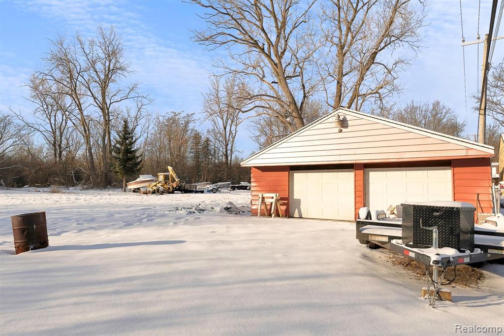 26825 Sibley Road Romulus, MI 48174 - Photo 16 of 29