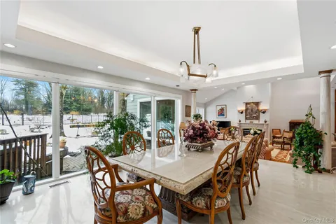 $3,899,000 | 91 Hoaglands Lane, Old Brookville, NY 11545