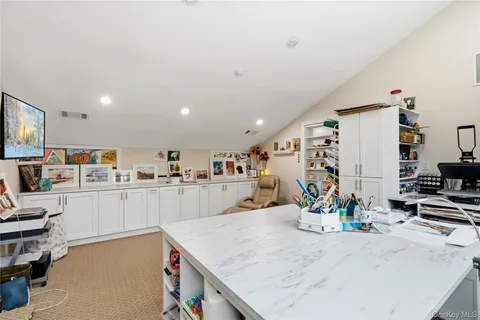 $3,899,000 | 91 Hoaglands Lane, Old Brookville, NY 11545