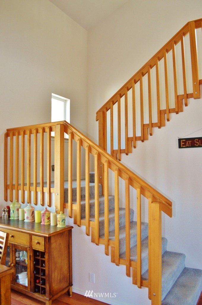 5040 Whispering Ridge Road Wenatchee, WA 98801 - Photo 11 of 24 Gallery Image 11