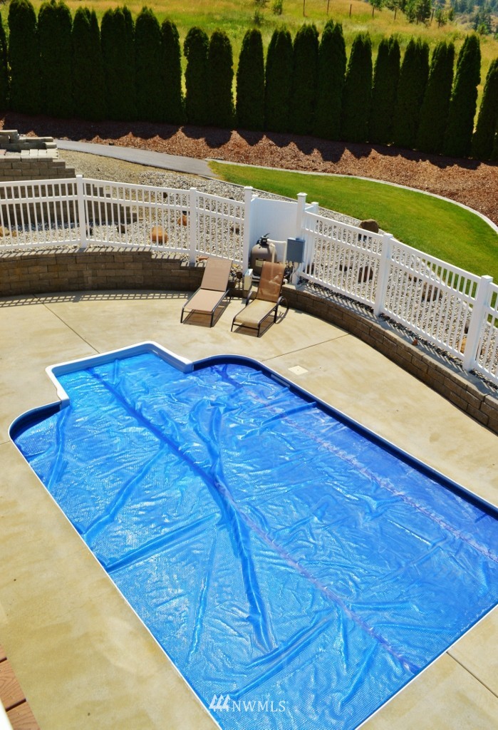 5040 Whispering Ridge Road Wenatchee, WA 98801 - Photo 18 of 24 Gallery Image 18