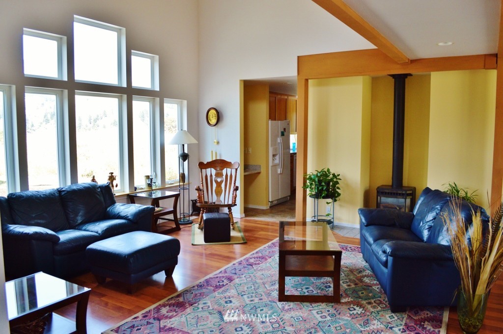 5040 Whispering Ridge Road Wenatchee, WA 98801 - Photo 23 of 24 Gallery Image 23