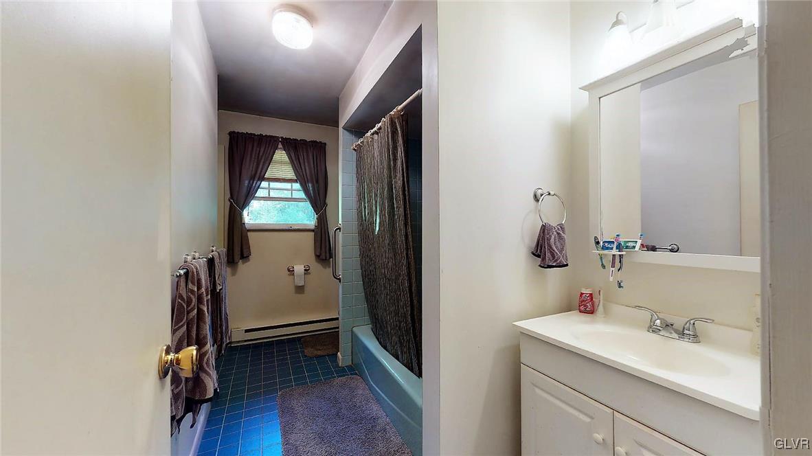 604 Walker Road Macungie, PA 18062 - Photo 20 of 41 Full Bath