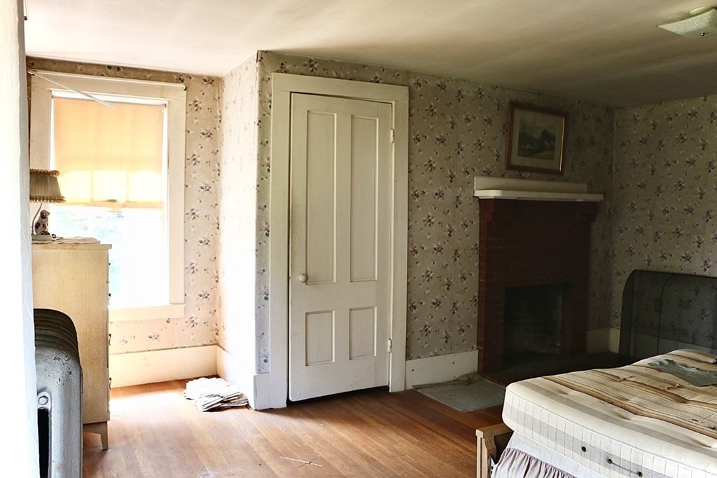 38 Great Road Maynard, MA 01754 - Photo 4 of 9