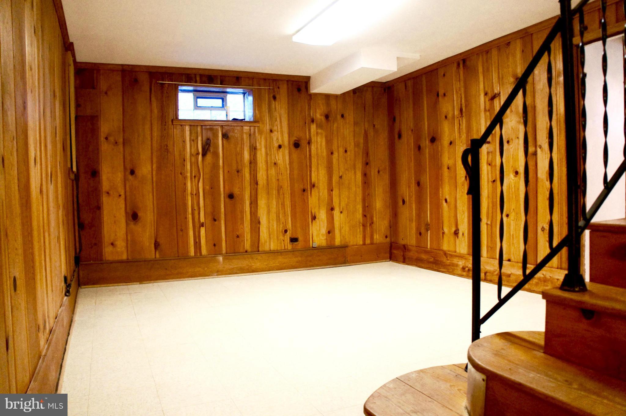 5449 Alta Vista Road Bethesda, MD 20814 - Photo 15 of 22 Interior (General)