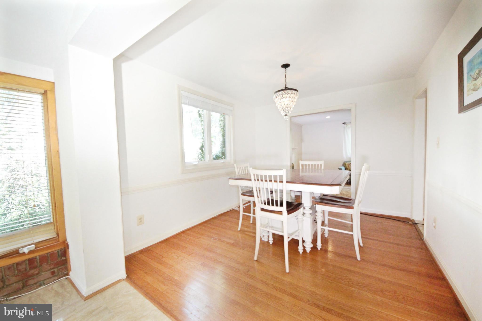 5449 Alta Vista Road Bethesda, MD 20814 - Photo 4 of 22 Dining Room