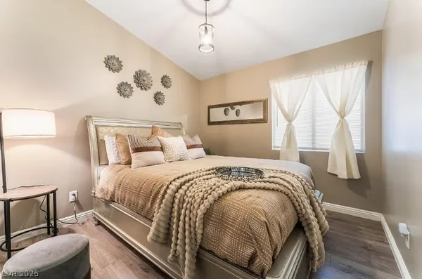 $2,595 | 6669 Lucky Strike Way, Las Vegas, NV 89108