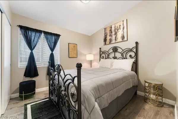 $2,595 | 6669 Lucky Strike Way, Las Vegas, NV 89108