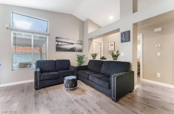 $2,595 | 6669 Lucky Strike Way, Las Vegas, NV 89108