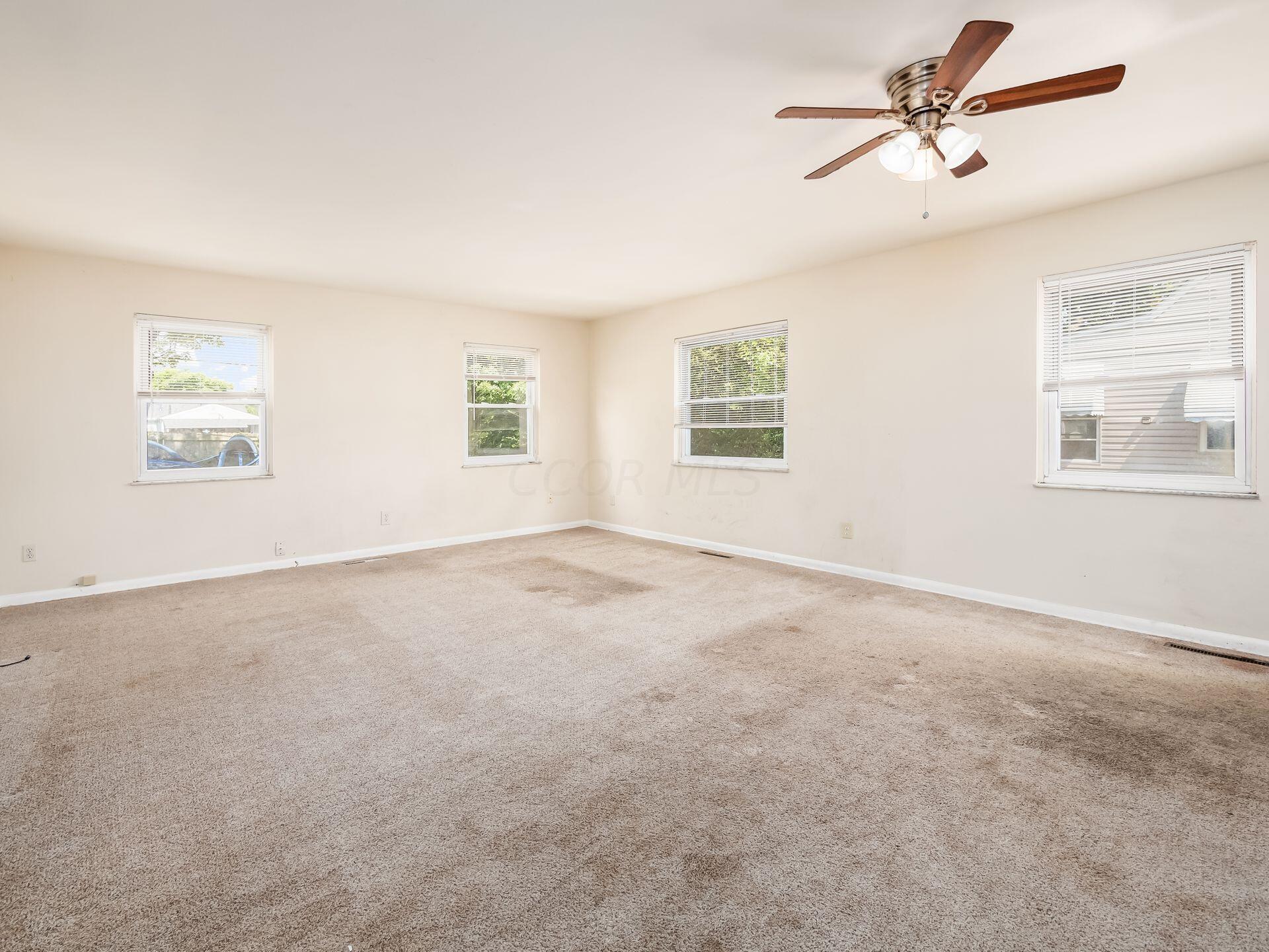 263 Deerfield Road Columbus, OH 43228 - Photo 3 of 27 003_d42_C - 263 Deerfield 001