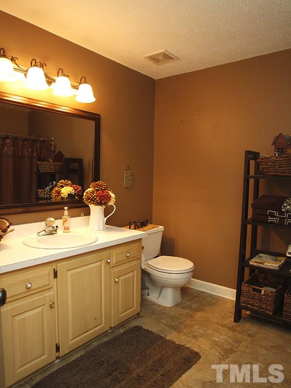 609 Chapwith Road Garner, NC 27529 - Photo 10 of 13 Gallery Image 10