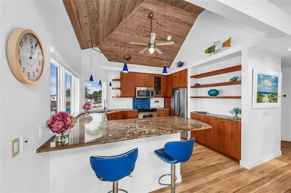 $4,200,000 | 3007 Avenue F, Unit 1 3 4, Holmes Beach, FL 34217