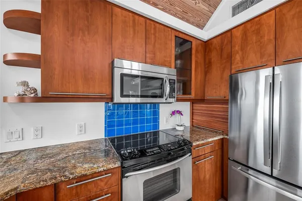 $4,200,000 | 3007 Avenue F, Unit 1 3 4, Holmes Beach, FL 34217