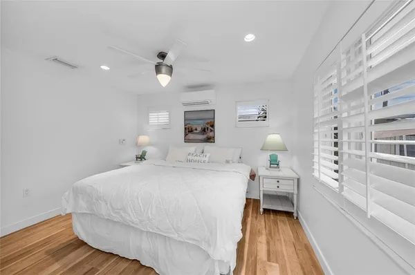 $4,200,000 | 3007 Avenue F, Unit 1 3 4, Holmes Beach, FL 34217
