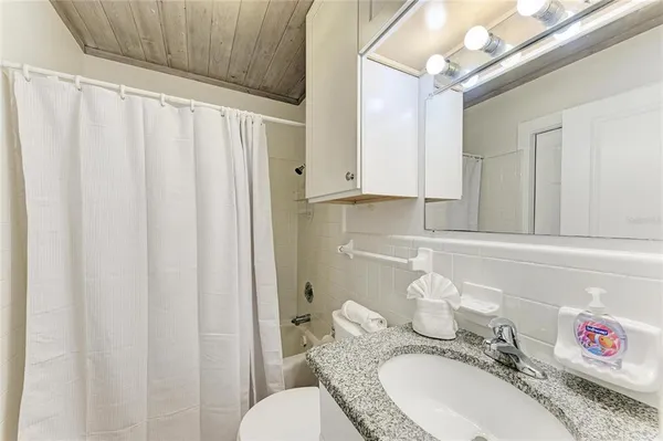 $4,200,000 | 3007 Avenue F, Unit 1 3 4, Holmes Beach, FL 34217