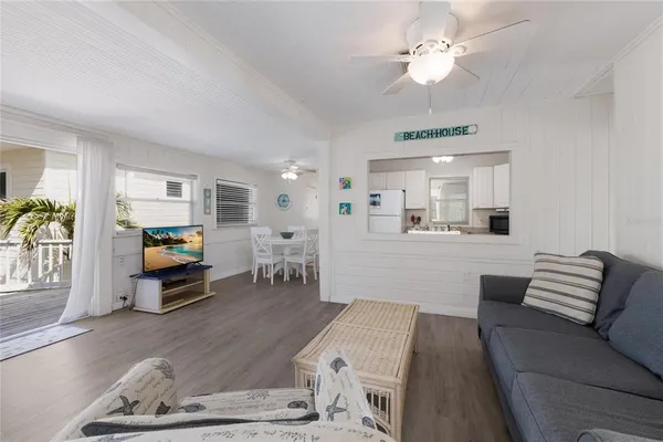 $4,200,000 | 3007 Avenue F, Unit 1 3 4, Holmes Beach, FL 34217