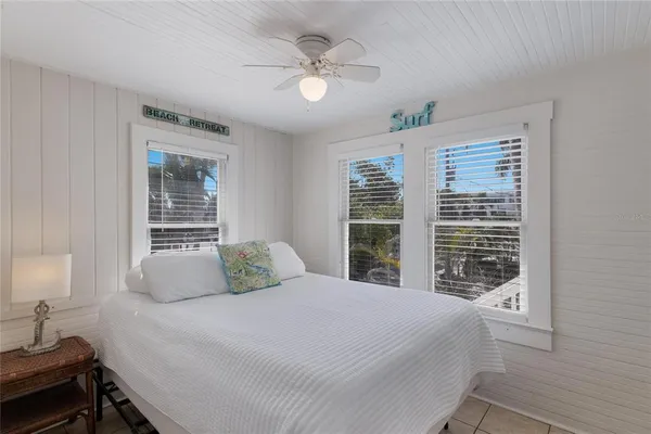 $4,200,000 | 3007 Avenue F, Unit 1 3 4, Holmes Beach, FL 34217