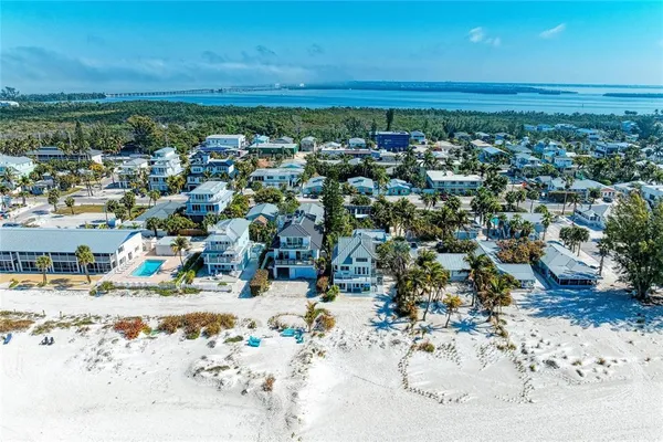 $4,200,000 | 3007 Avenue F, Unit 1 3 4, Holmes Beach, FL 34217