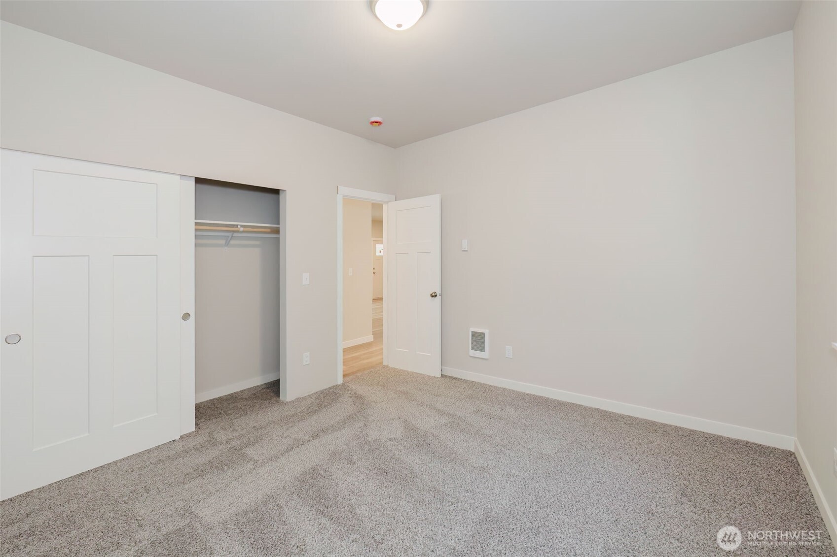 61 East Olyview Road Grapeview, WA 98546 - Photo 17 of 40