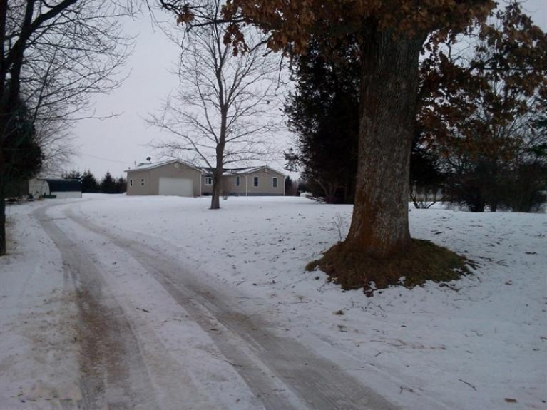 1445 West Charles Road Ionia, MI 48846 - Photo 1 of 22 Primary Photo
