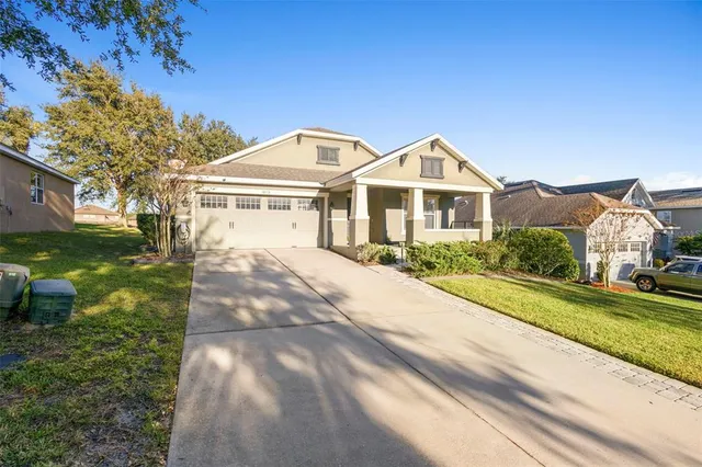 $435,000 | 30118 Cheval Street, Mount Dora, FL 32757