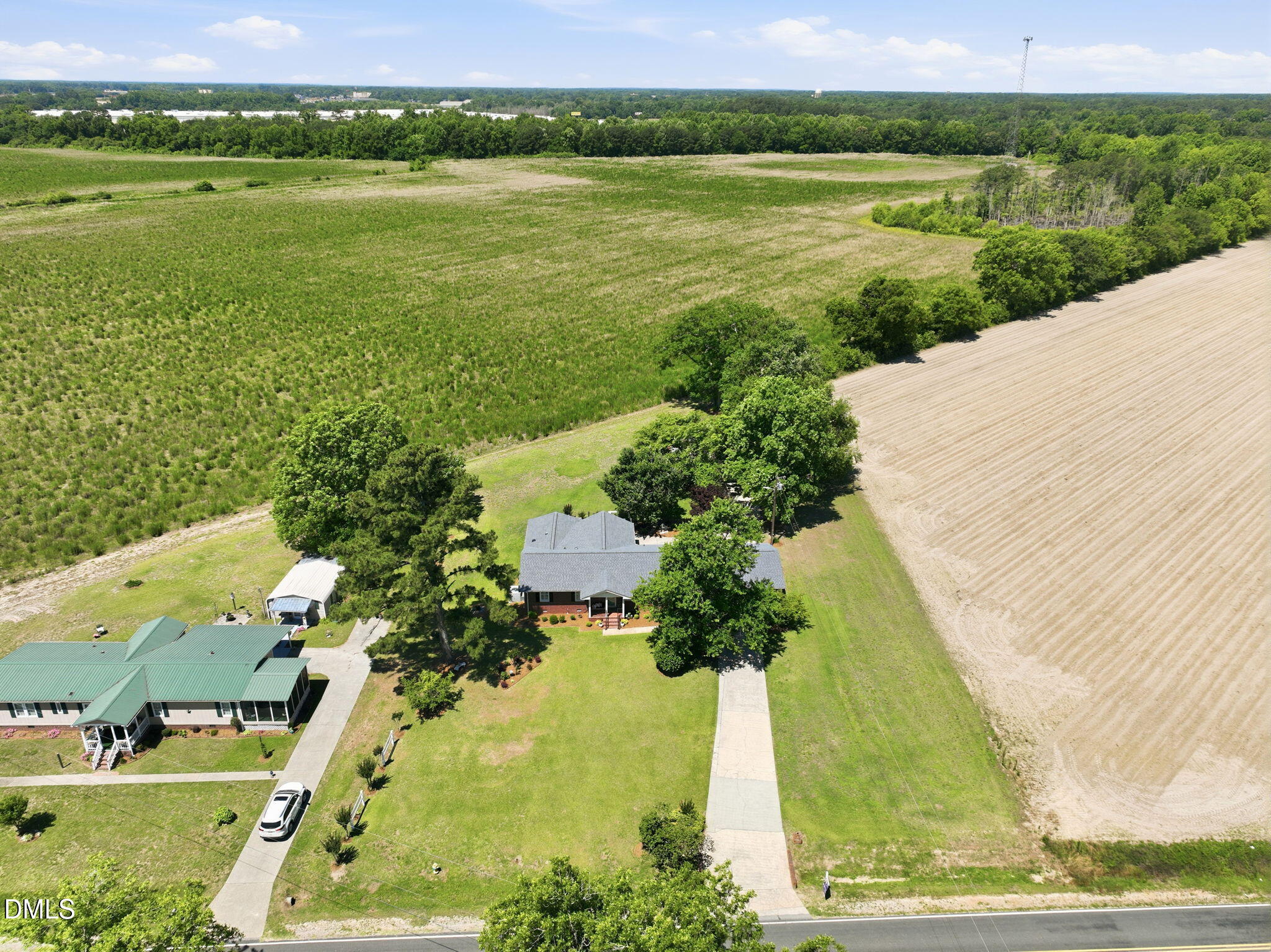 913 West Core Road Dunn, NC 28334 - Photo 38 of 45