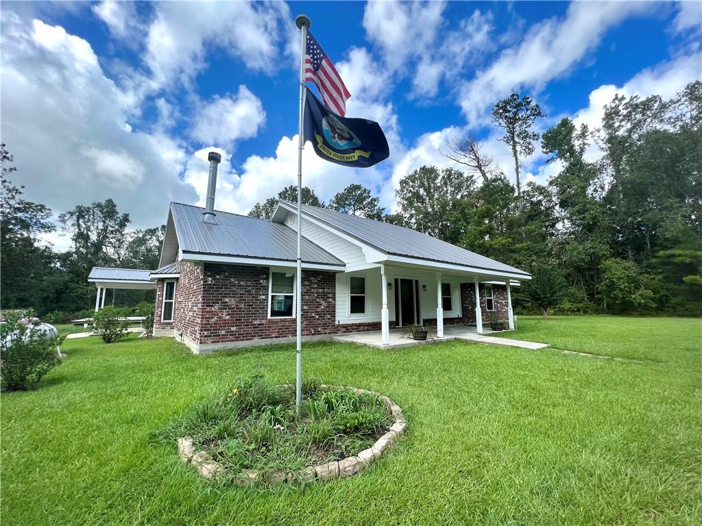 28790 Church Of God Road Springfield, LA 70462 - Photo 2 of 25