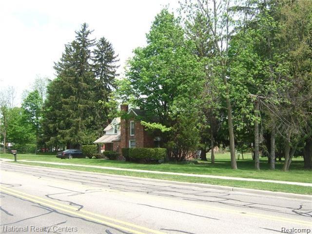 21030 Halsted Road Farmington Hills, MI 48335 - Photo 24 of 31 Gallery Image 24
