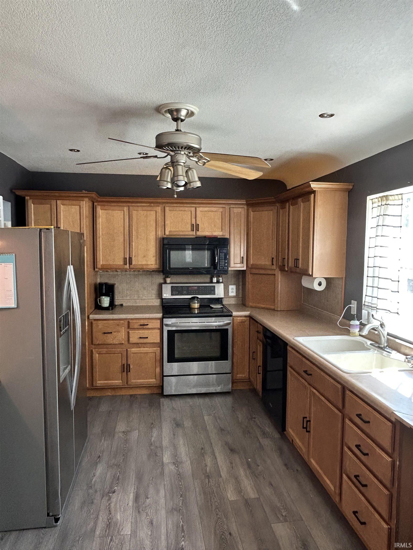 1310 Mix Avenue Decatur, IN 46733 - Photo 4 of 17