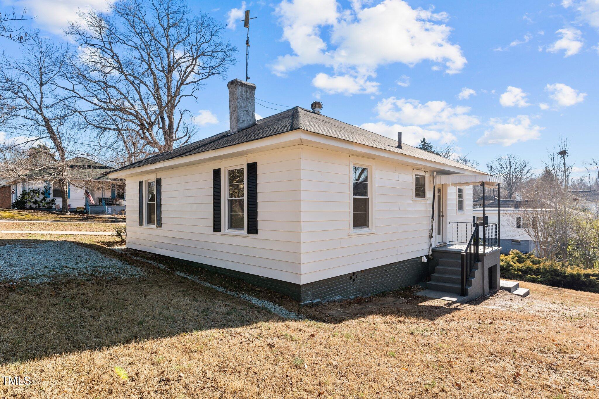 1413 Longhurst Street Roxboro, NC 27573 - Photo 6 of 47 6-web-or-mls-_1094878