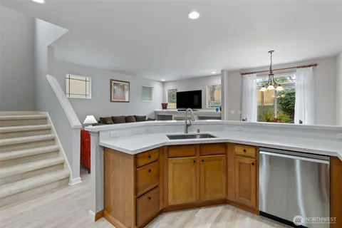 $575,000 | 15405 35th Avenue West, Unit 34H, Lynnwood, WA 98087