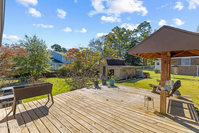 $350,000 | 508 University Drive, Jacksonville, NC 28546