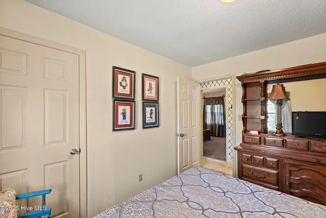 $350,000 | 508 University Drive, Jacksonville, NC 28546