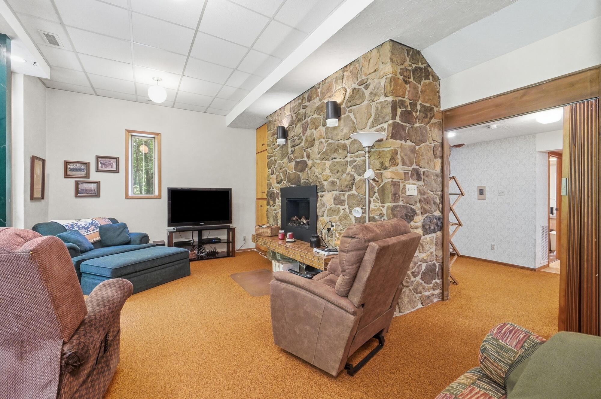 2700 Cardinal Road Springfield, OH 45504 - Photo 69 of 84 089