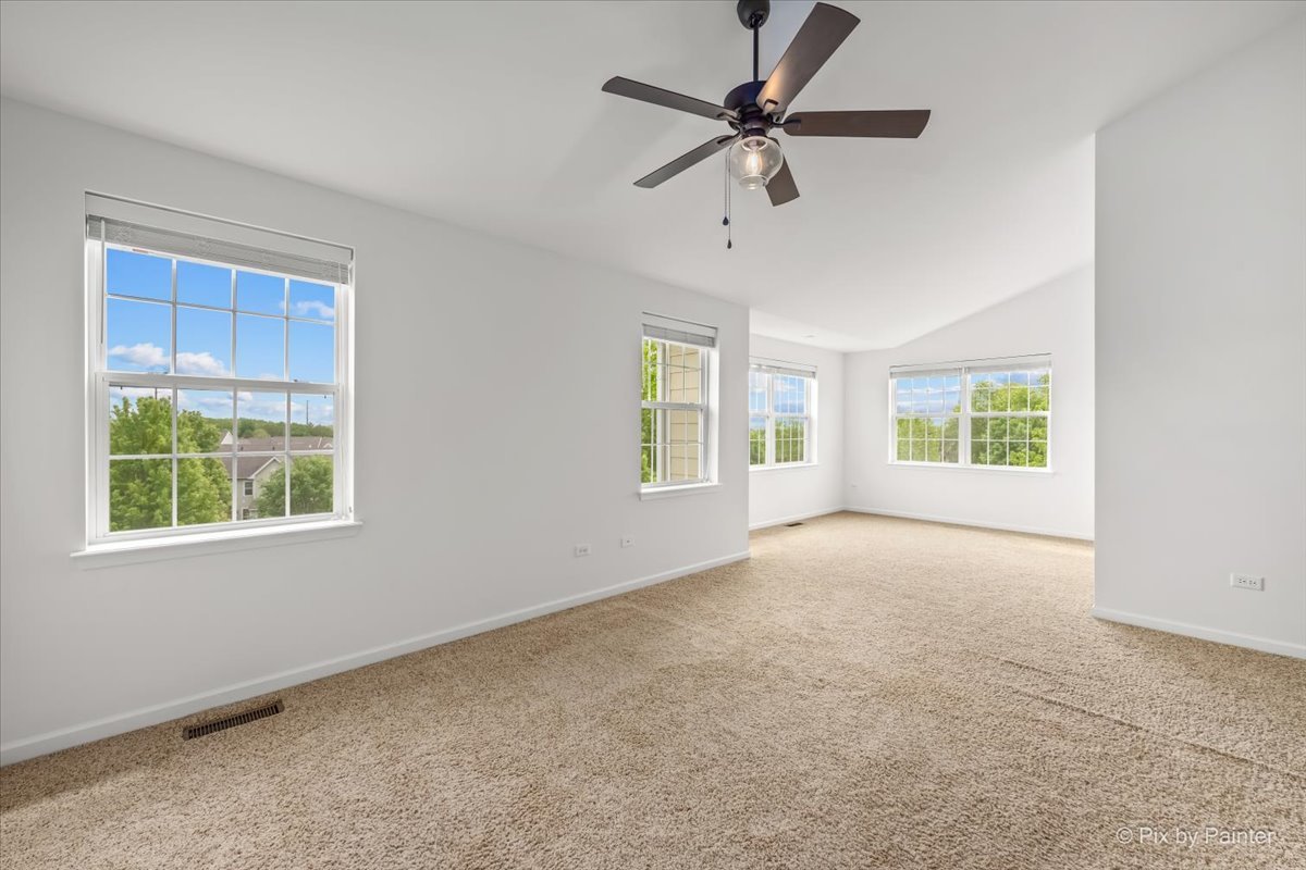 1131 Falcon Ridge Drive Elgin, IL 60124 - Photo 32 of 63