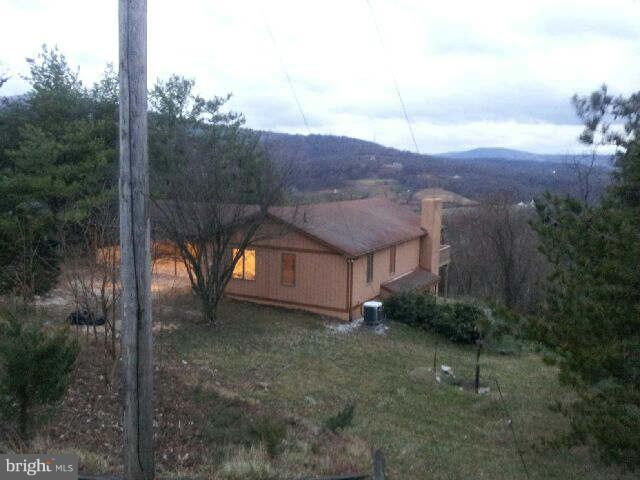 90 Rambo Court Linden, VA 22642 - Photo 4 of 11 View