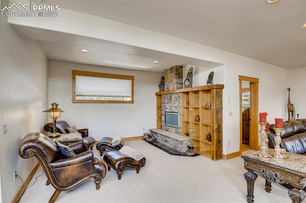 229 Mohawk Trail Pine, CO 80470 - Photo 11 of 40