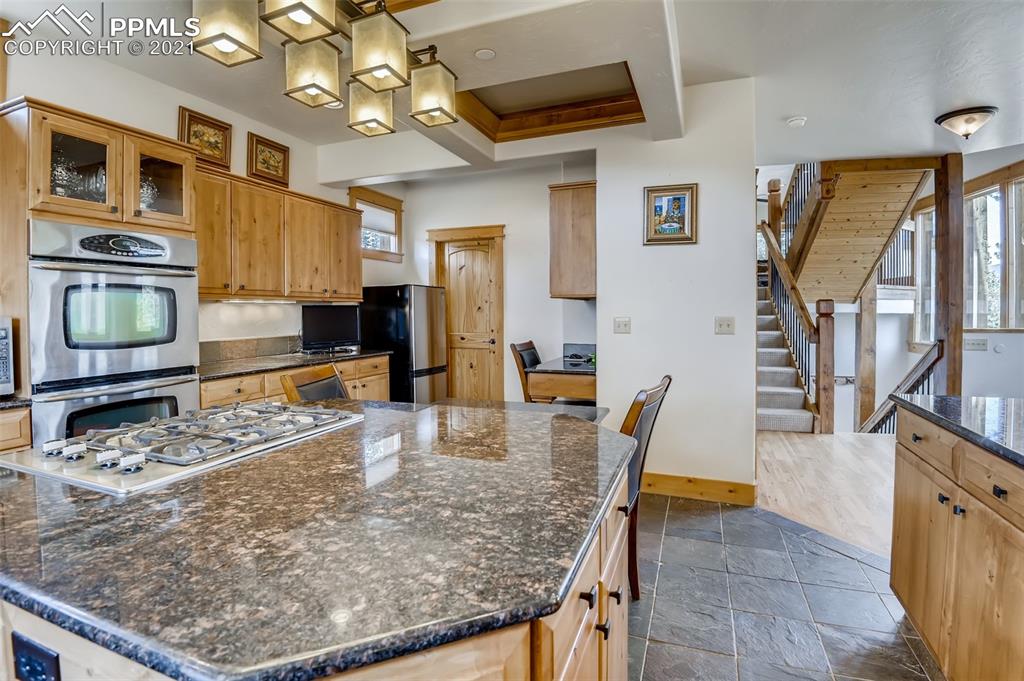 229 Mohawk Trail Pine, CO 80470 - Photo 8 of 40