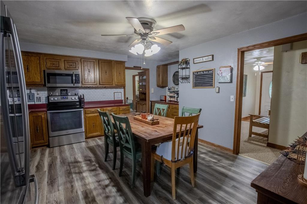 510 Mapletown Road Garards Fort, PA 15334 - Photo 6 of 47