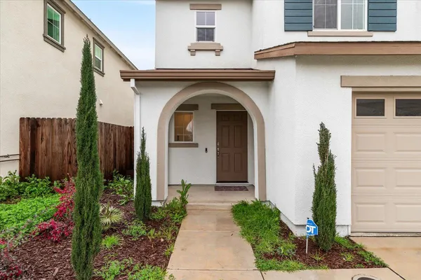 $545,000 | 6421 Maple Leaf Lane, Riverbank, CA 95367