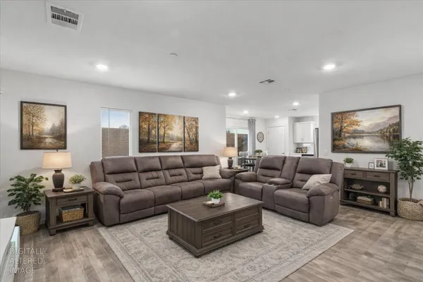 $545,000 | 6421 Maple Leaf Lane, Riverbank, CA 95367
