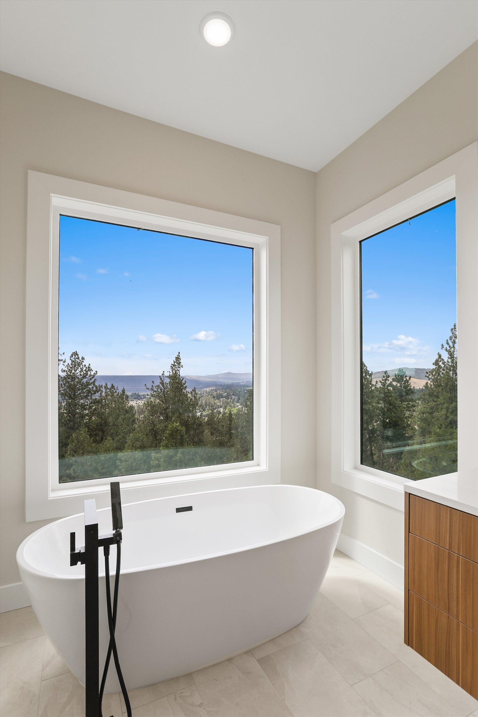 8905 North Rustle Road Spokane, WA 99208 - Photo 24 of 45