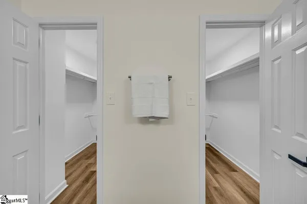 $574,000 | 311 Dunbarton Court, Spartanburg, SC 29307