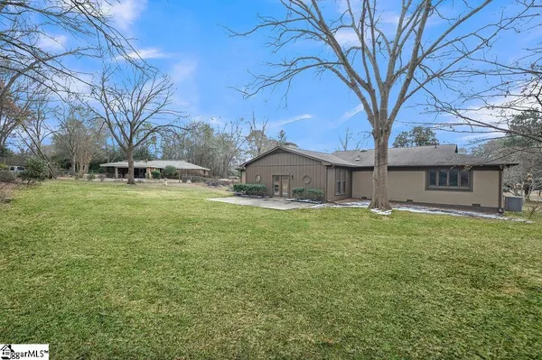 $574,000 | 311 Dunbarton Court, Spartanburg, SC 29307