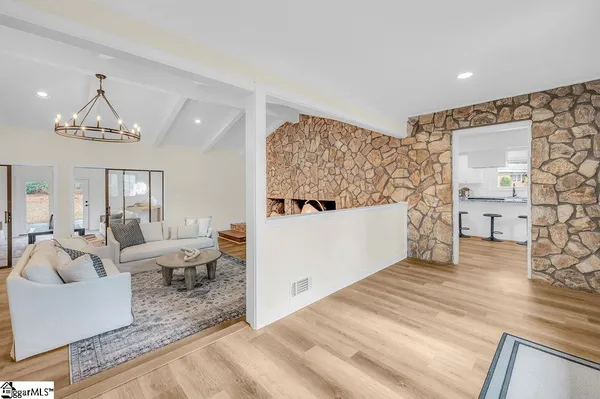 $574,000 | 311 Dunbarton Court, Spartanburg, SC 29307