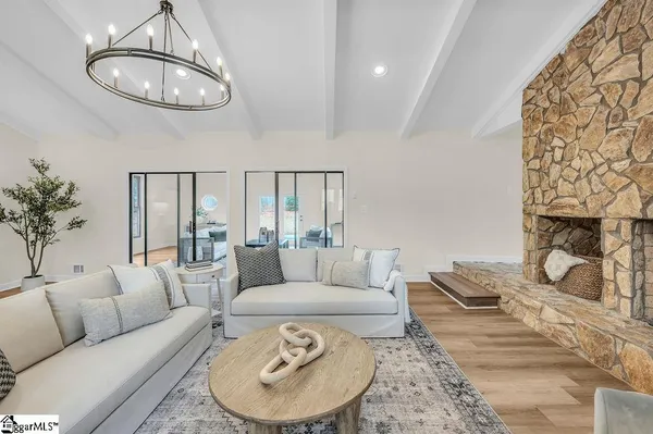 $574,000 | 311 Dunbarton Court, Spartanburg, SC 29307