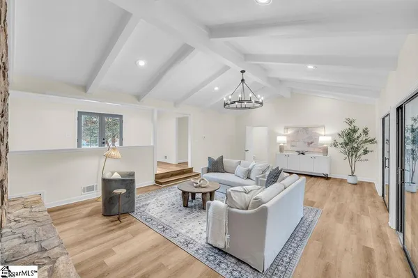 $574,000 | 311 Dunbarton Court, Spartanburg, SC 29307