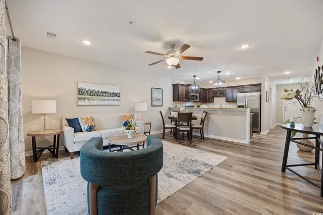 $205,000 | 125 South Shore Boulevard, Unit 203, Longs, SC 29568